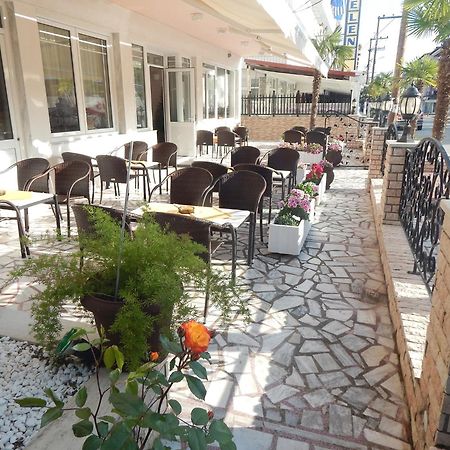 Gold Stern Hotel Paralía Екстериор снимка
